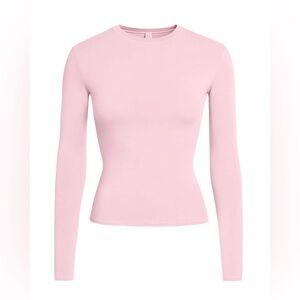 NWT Skims Cotton Jersey Long Sleeve
T-Shirt MEDIUM